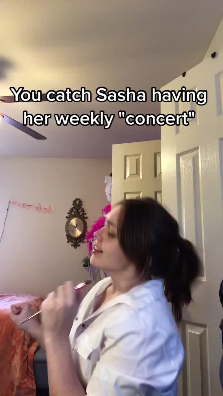 @paigez