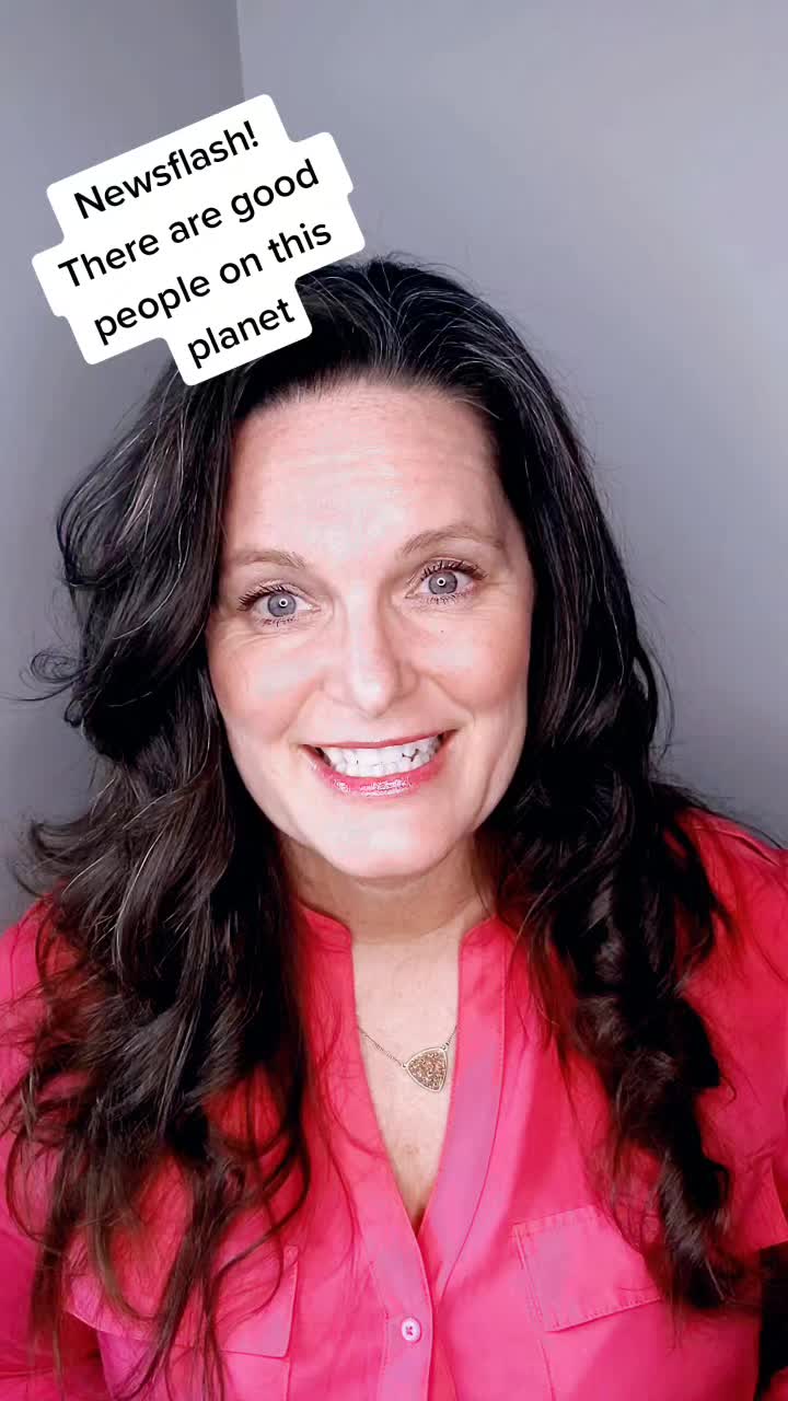 @Janet Lewis 🇨🇦