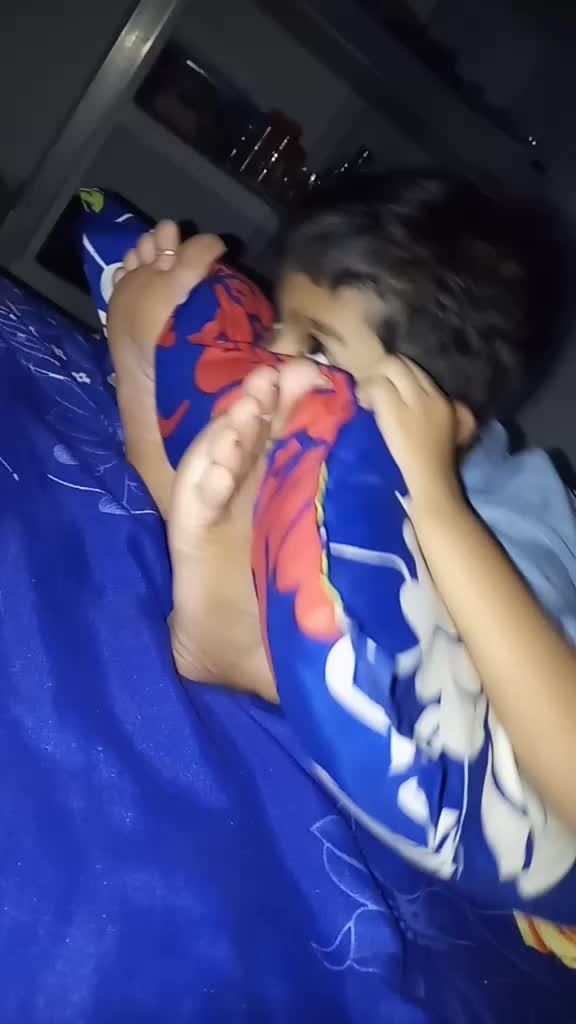 @julieeeeee