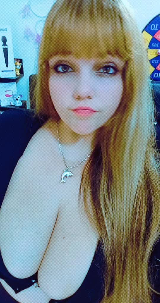 @AlisonQueen