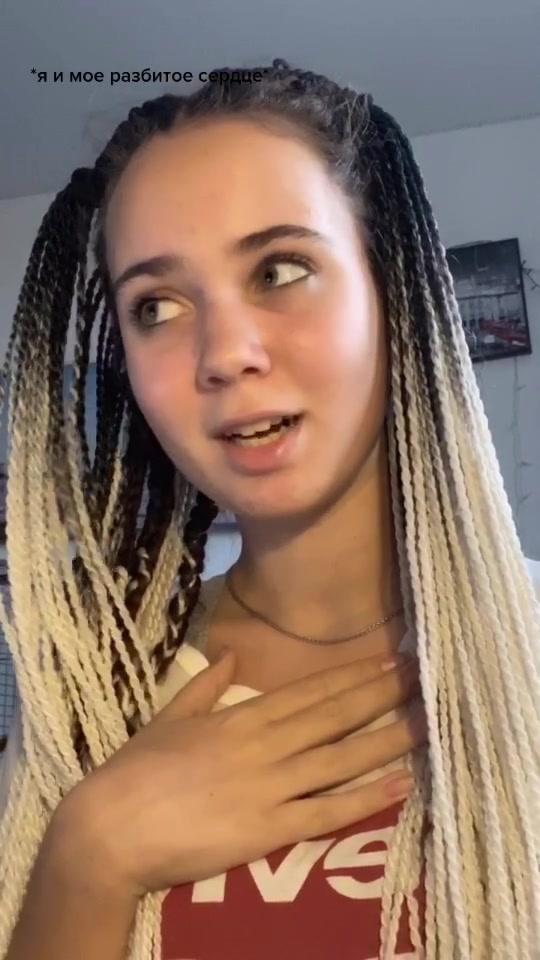 @Анжела😎✌️