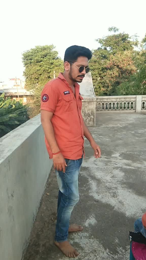 @👍 S_a_n_j_u 👍