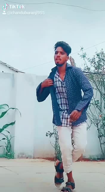 @rakhi dancer111