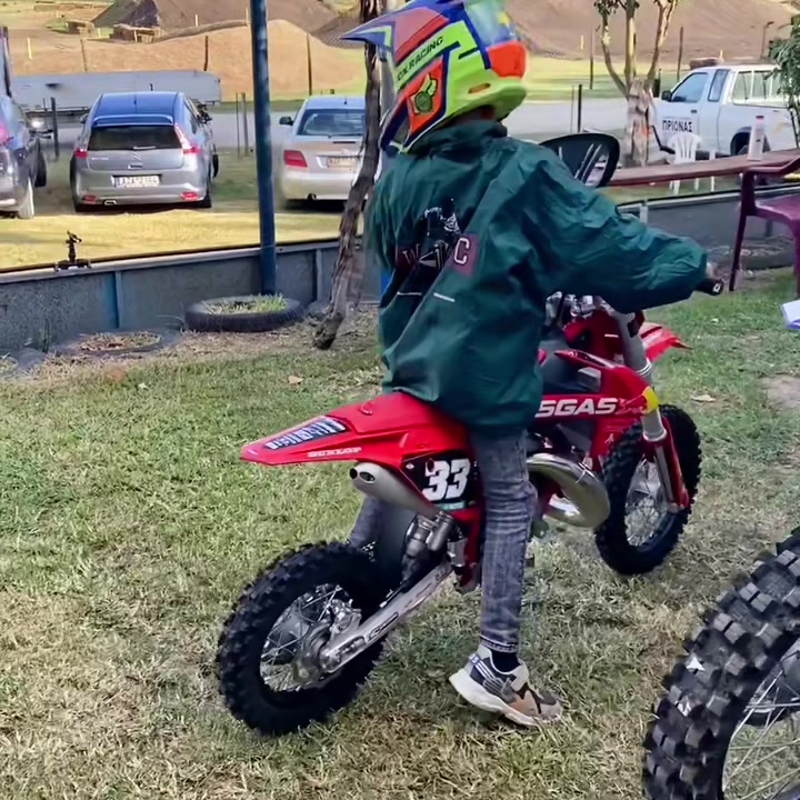 @JimGasGas33
