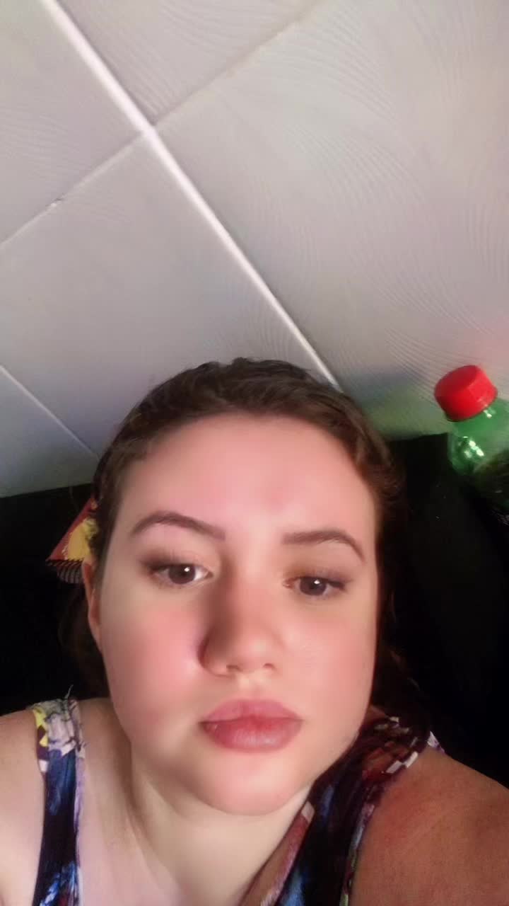 @JulianaPoorto