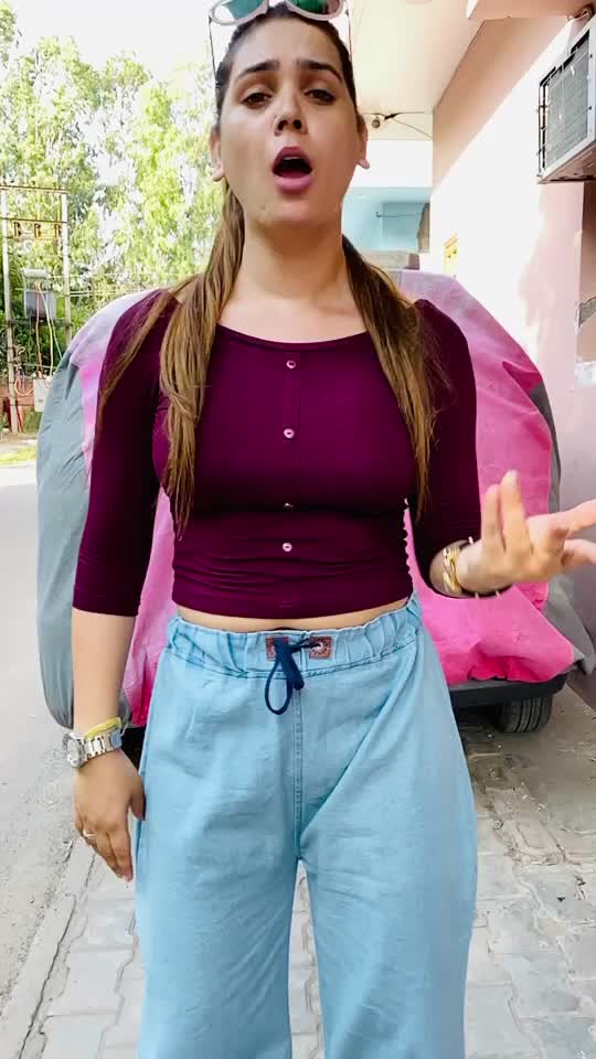 @Malaika Malaika Rajp