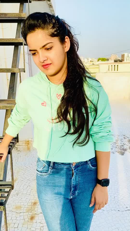 @priyanshi shah