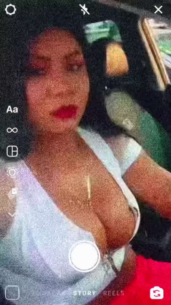 @Luciana