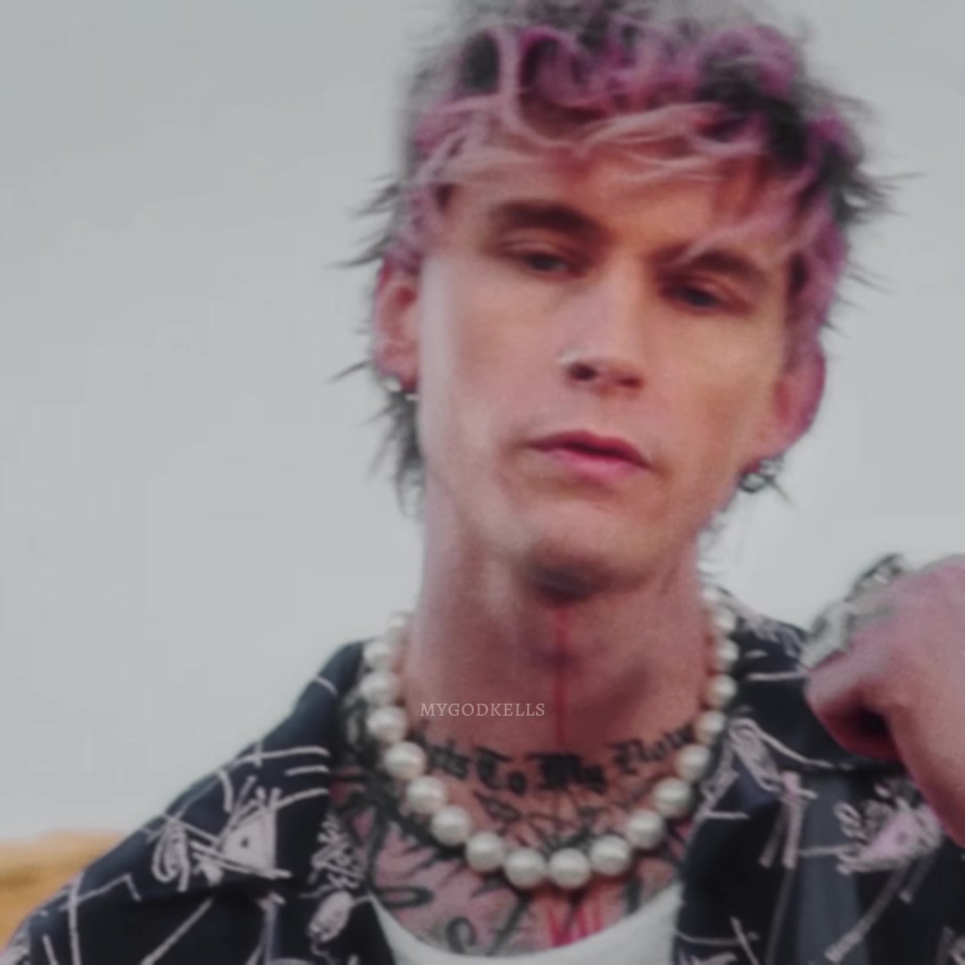 @mgk lover