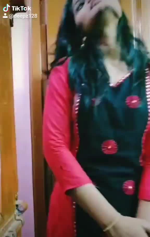 @Deepz