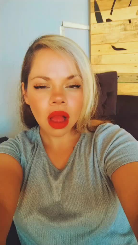 @Karina Diaz
