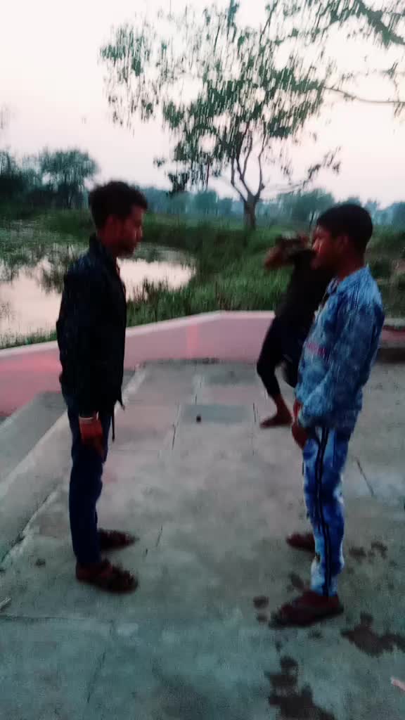 @Kâmľëšh. Šãhü