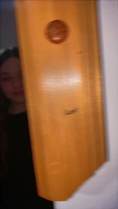 @Lara