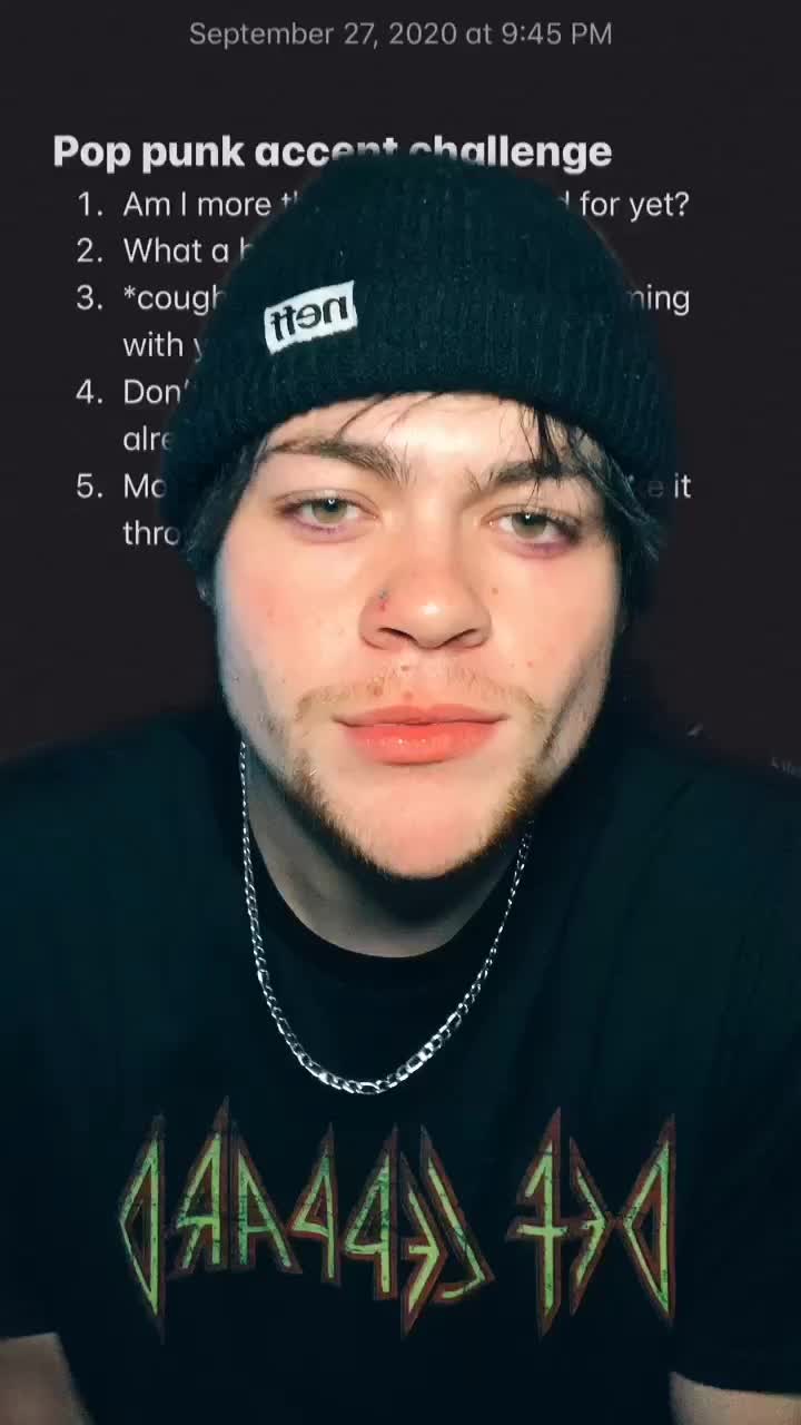 @𝕵 𝖚 𝖘 𝖙 𝖎 𝖓