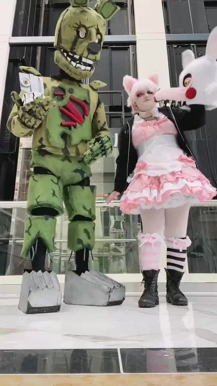 @experimental_trash_cosplays 🖤