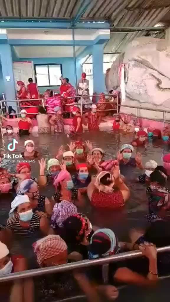 @Meena Khatri800