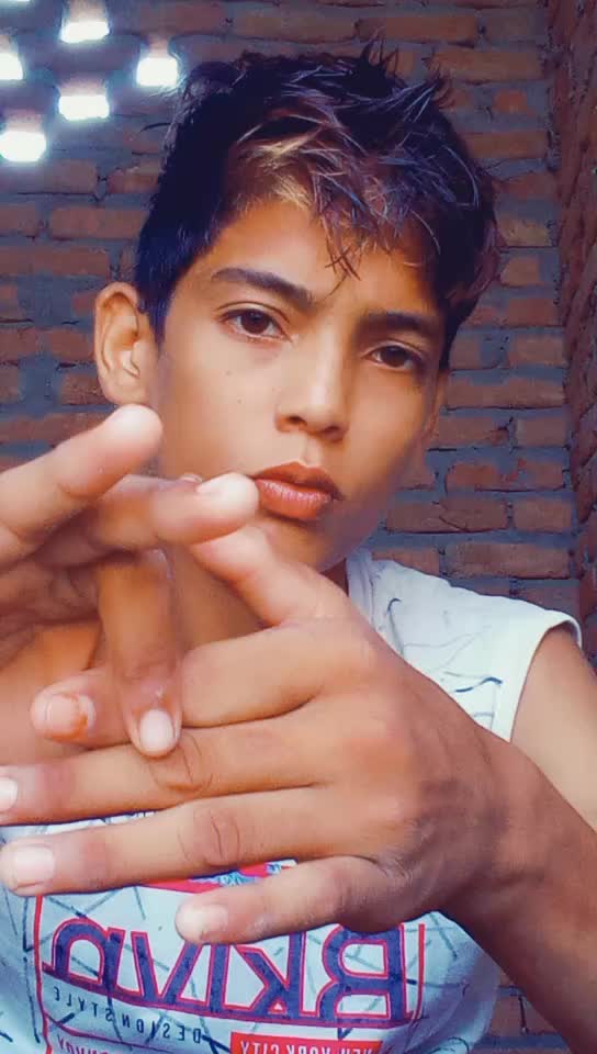 @user999999