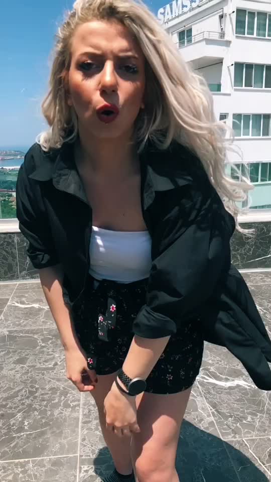 @Sahra Dilara Şahin