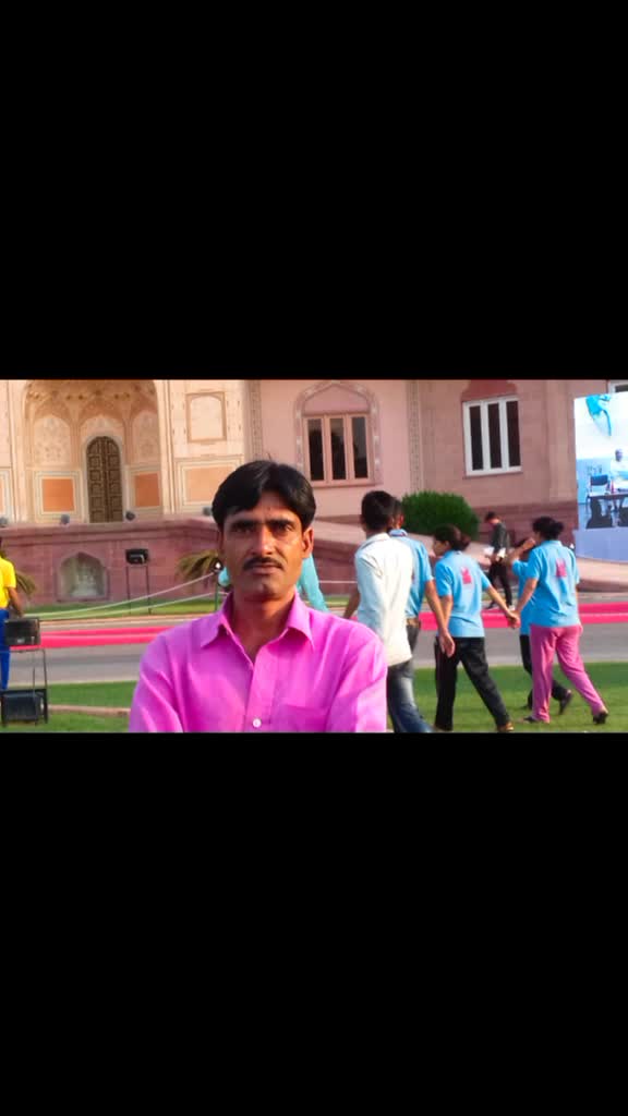 @Azad Rangrej