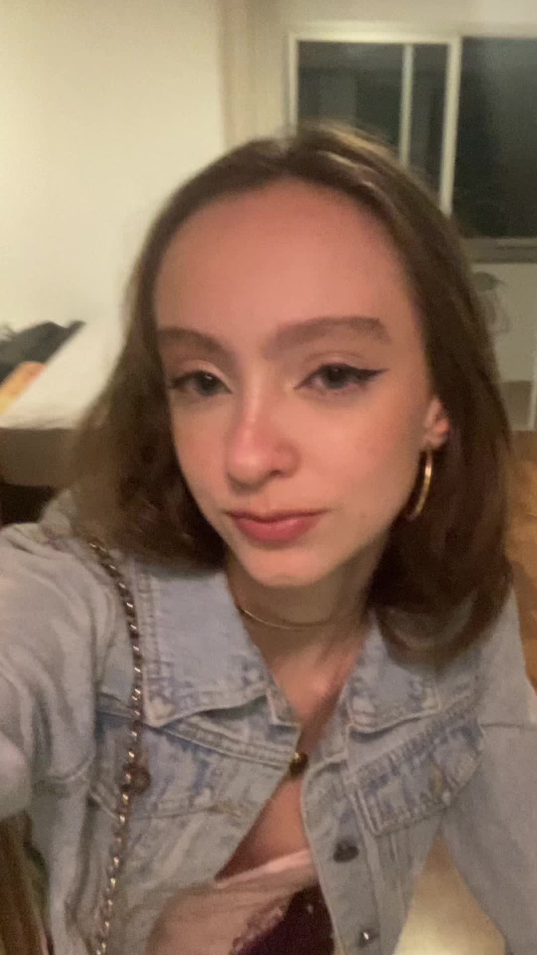 @Clara Gurgel