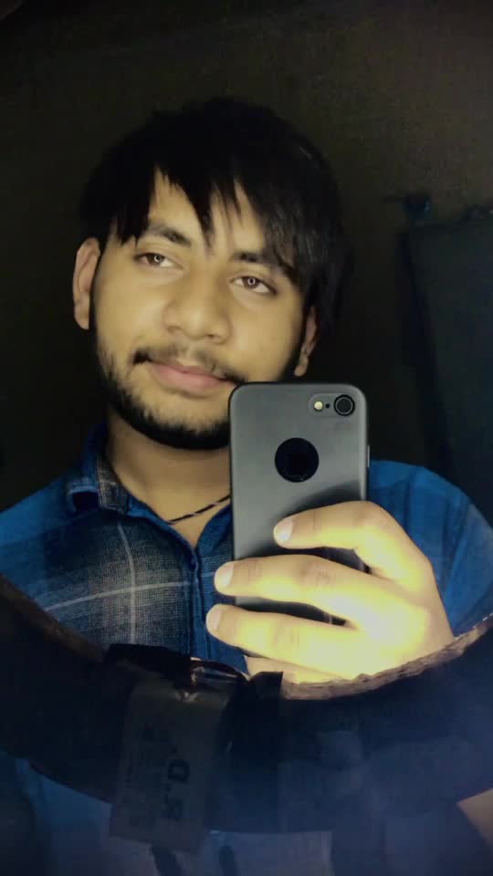 @💪Hussan Khosla🤴
