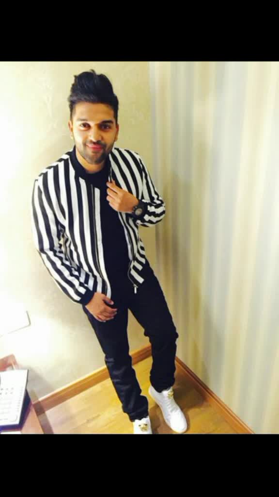 @😘Gurukifan😘