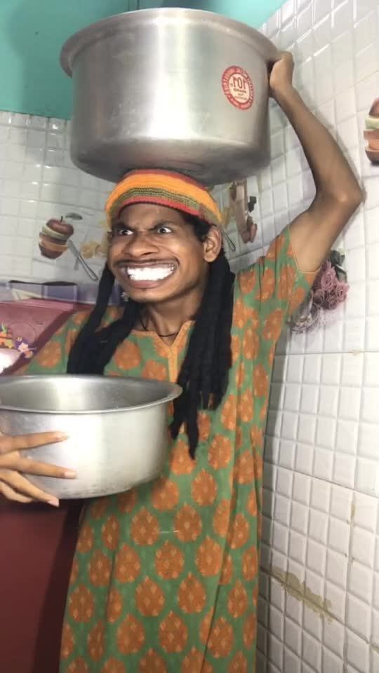 @funnyboy___