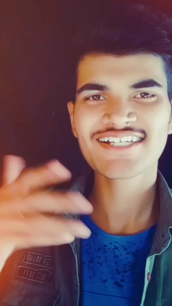 @HÃRSHÚÙ😘😘