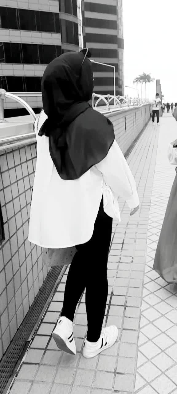@yaninya anantaku