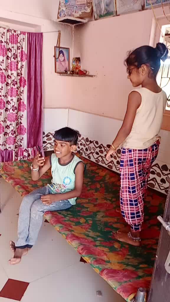 @Tota Mohit