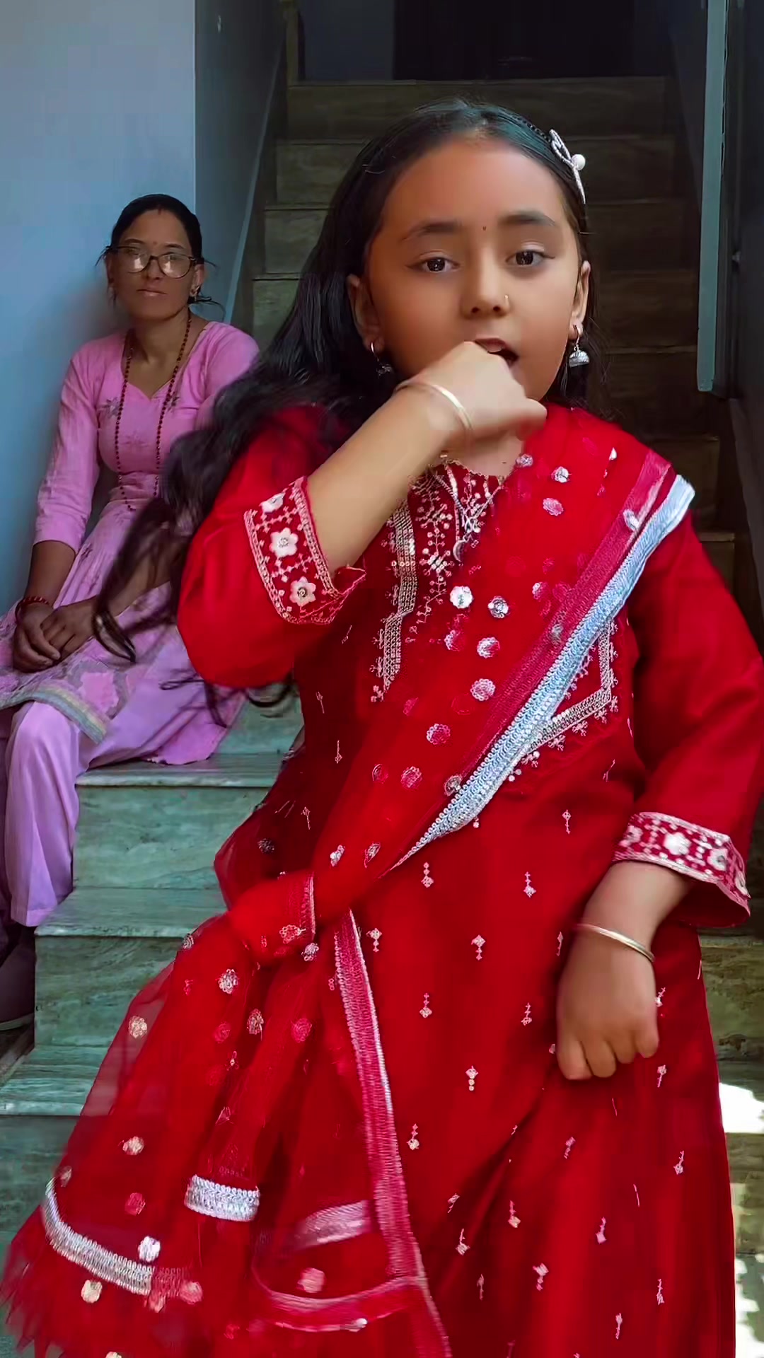 @लुक्मा अधिकारी