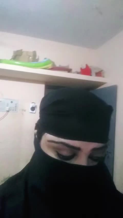 @ayshaafzal721
