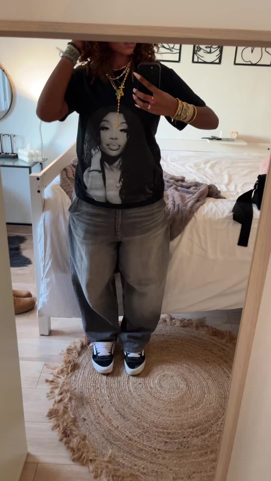 @Tissya