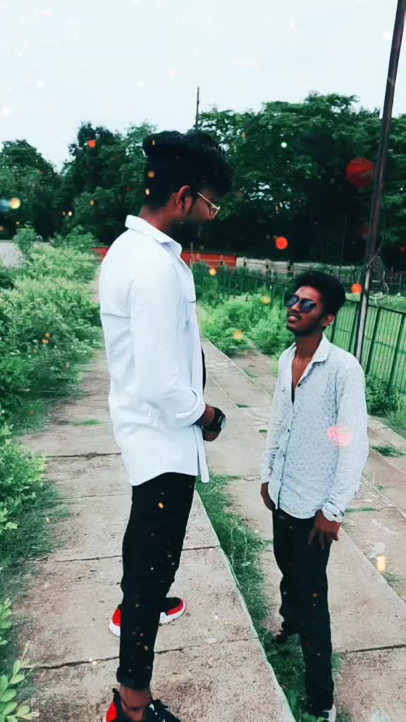 @DAZzLING boy ROHIT.