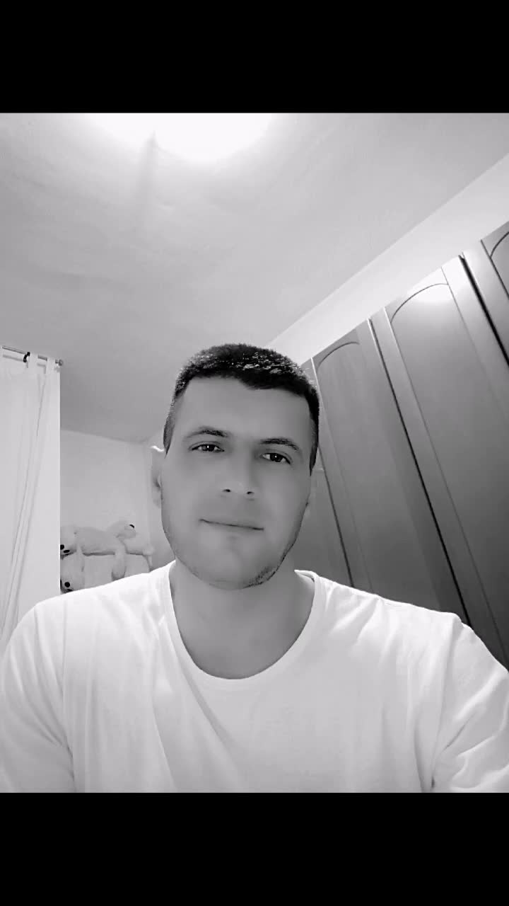 @user8160820372001
