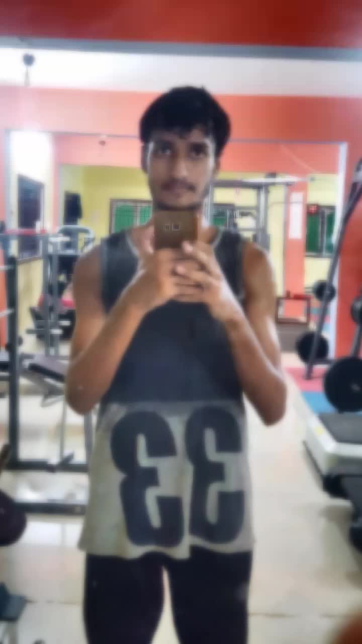 @Mãkkal Selvañ Vñkumar