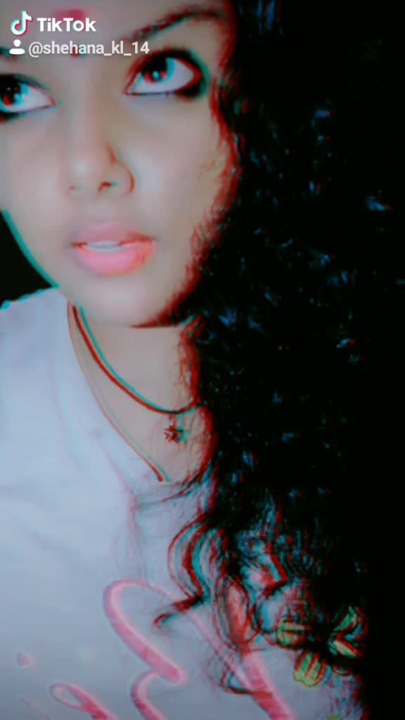 @€Ɍ₳Ƶ¥ ₲ƗɌⱠ