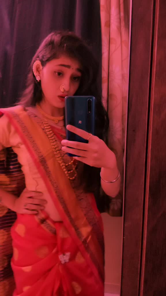@🥰Anuksha Ambolikar