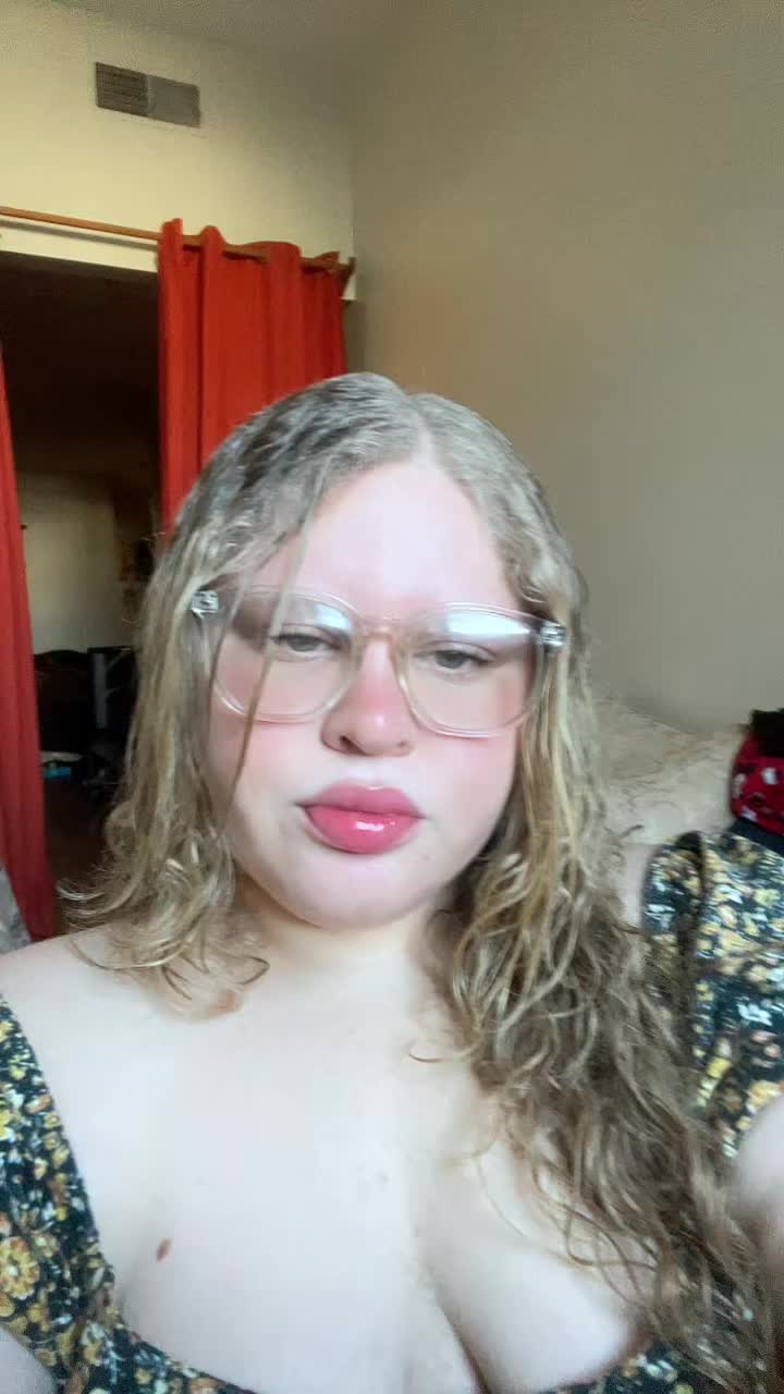 @Laysha Colón 🦋