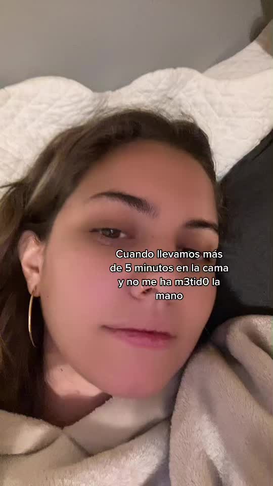 @b i z z i e