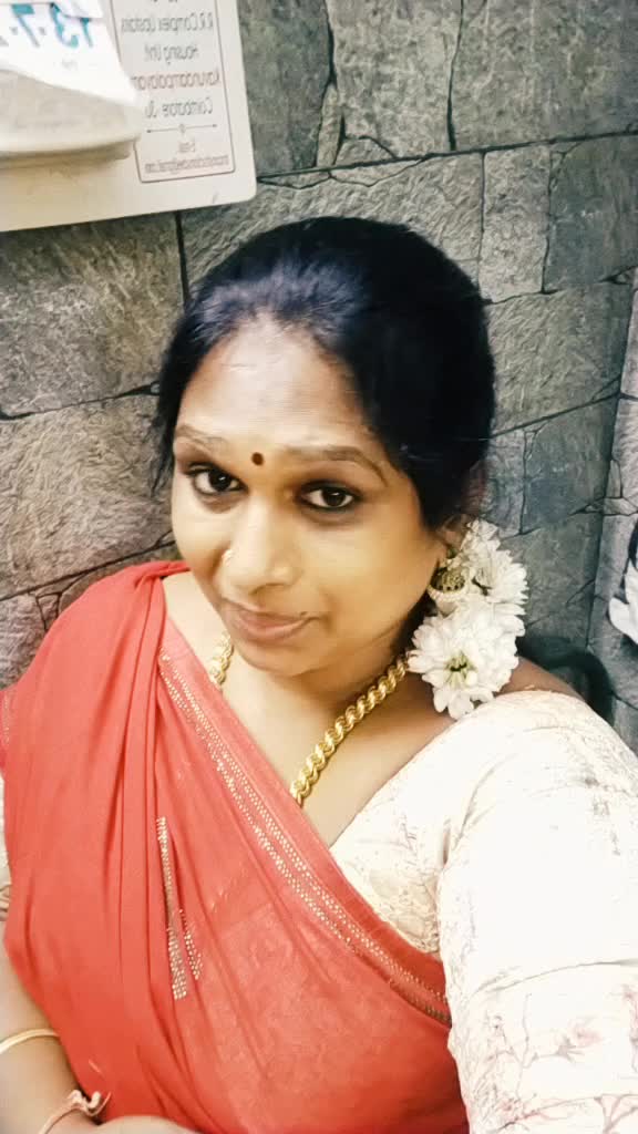 @ananthi