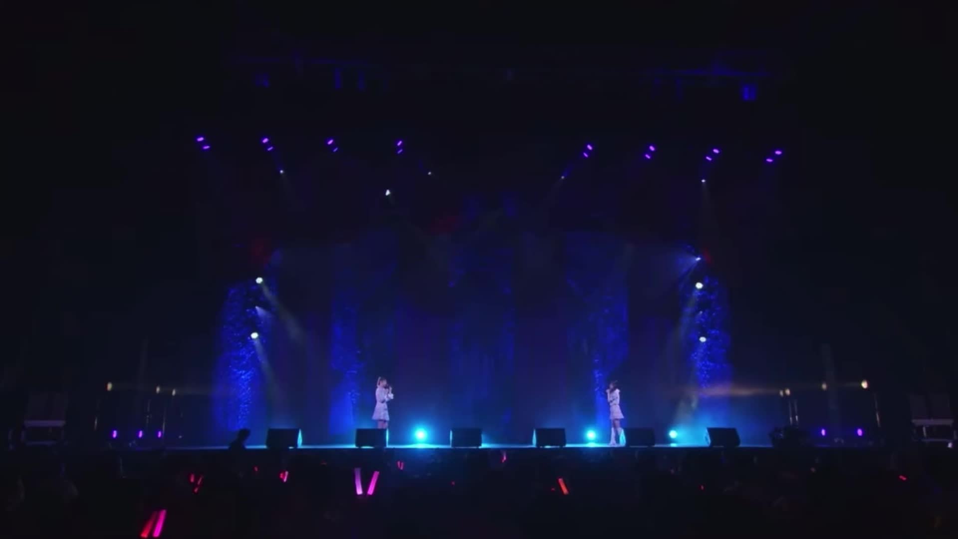 @リ
