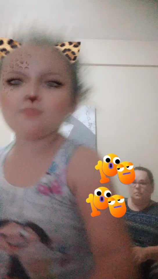 @Laura Eliane226