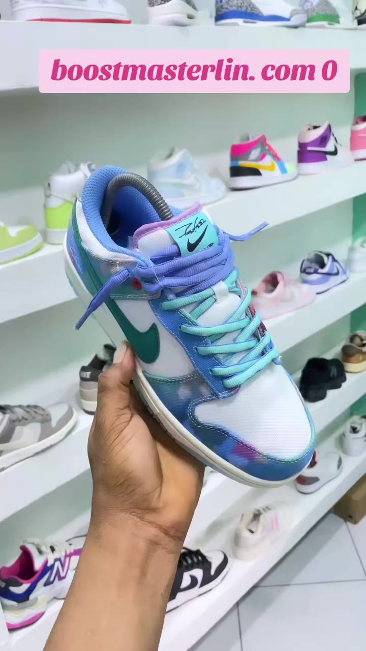 @sneaker web
