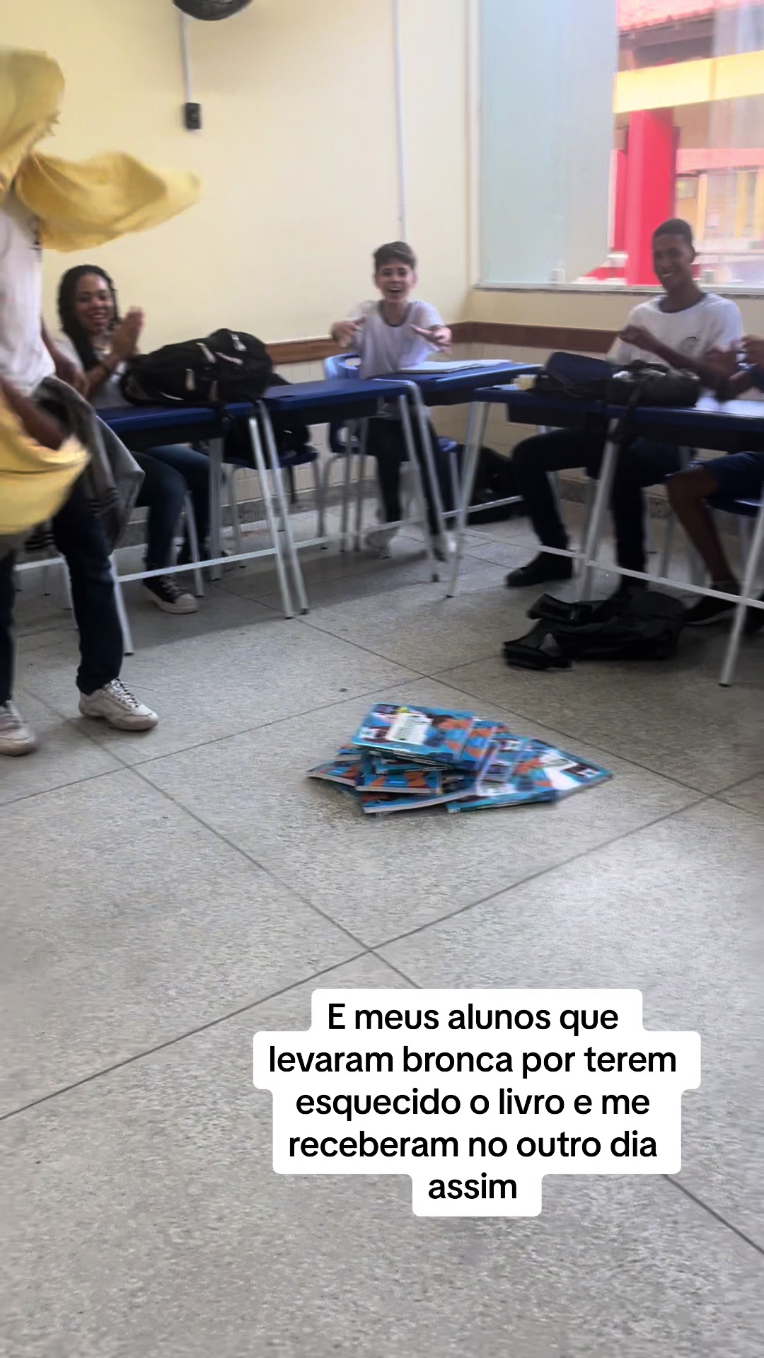 @Isabeli Morais Ribeiro