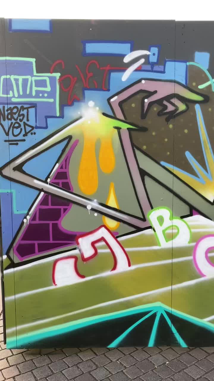 @Graffiti Hill