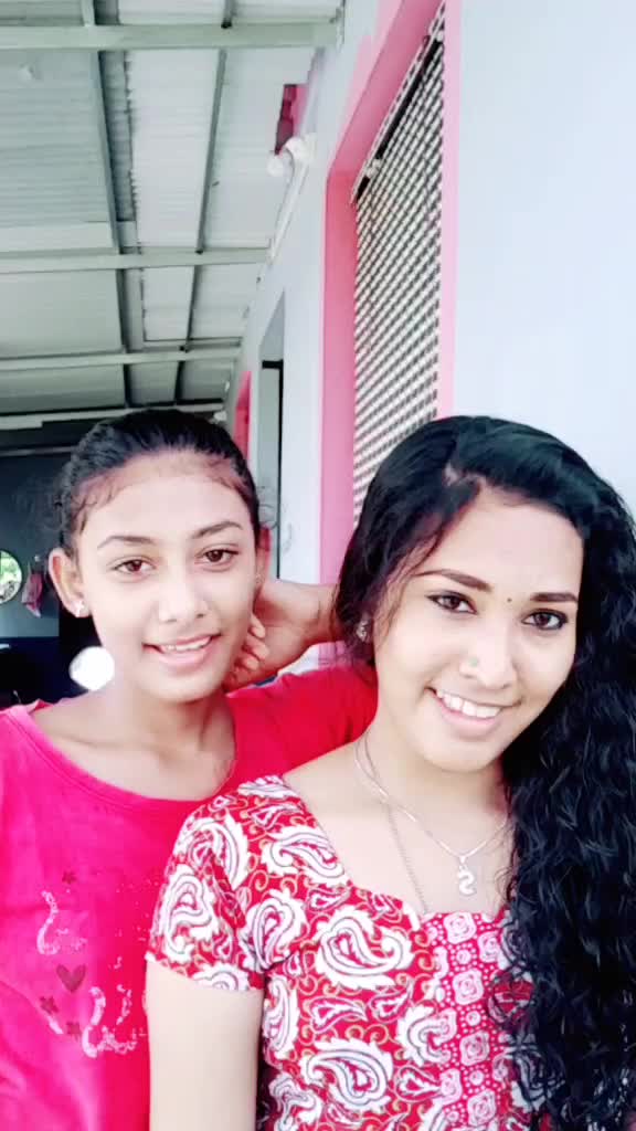 @എട്ടായിടെ😍ചുന്ദരി
