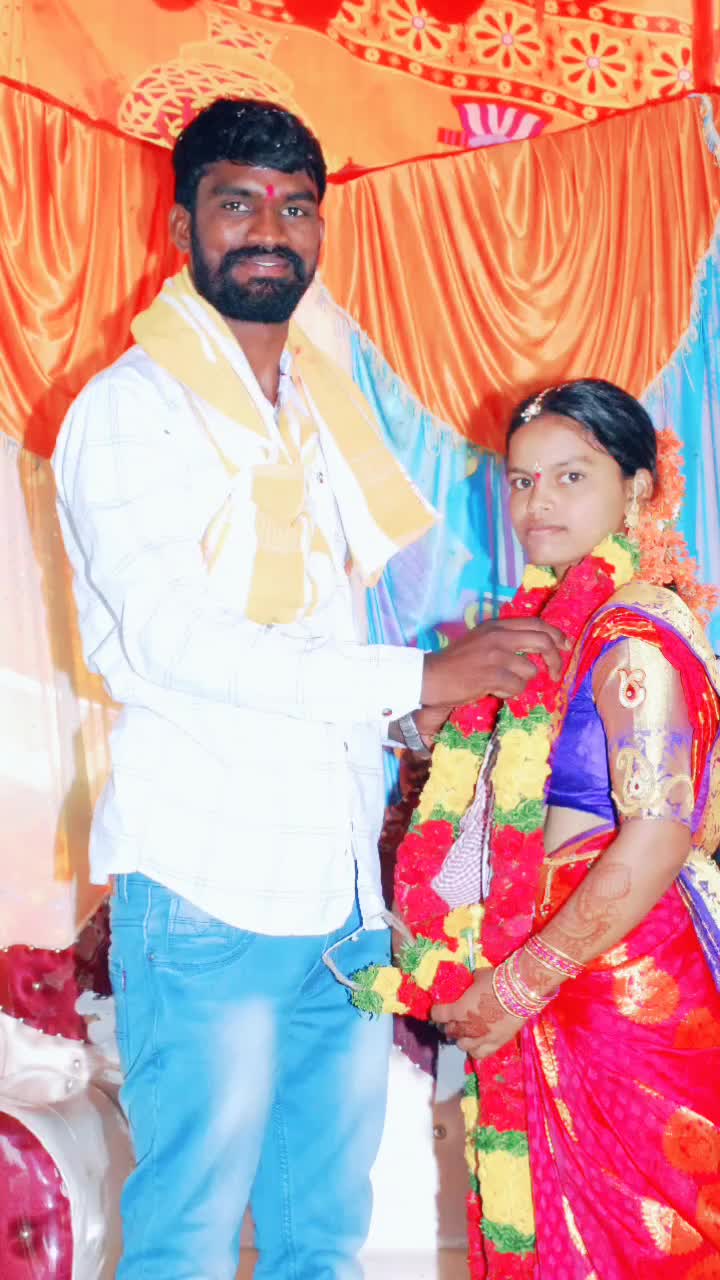@Giri_Bhai_{yadav's}