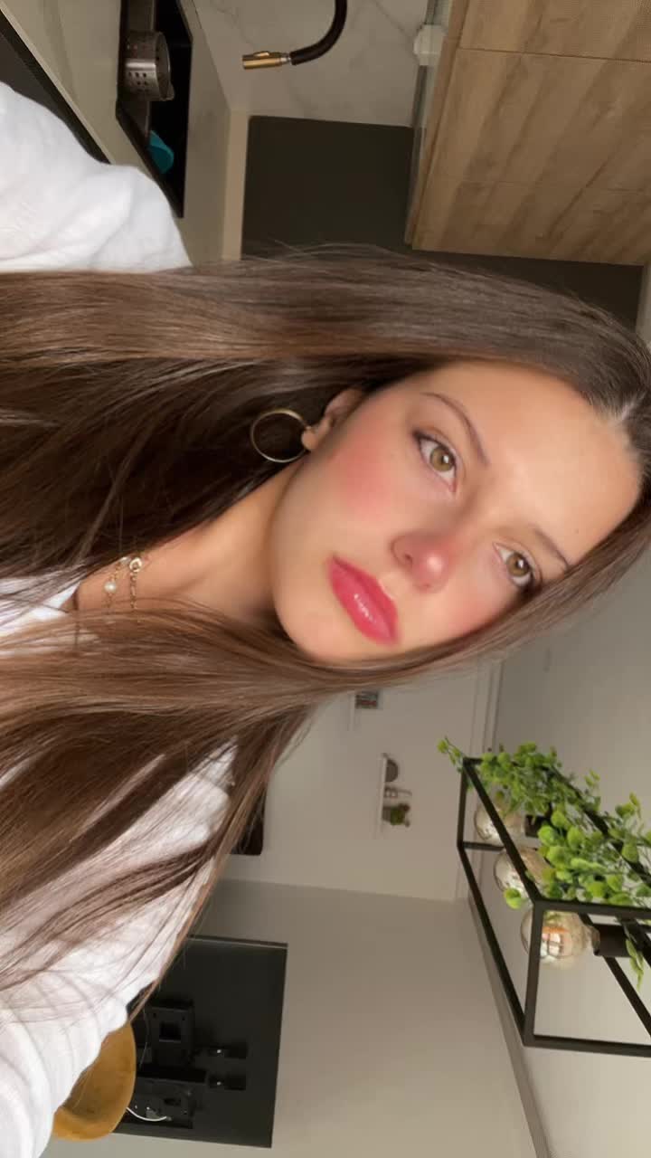 @anna