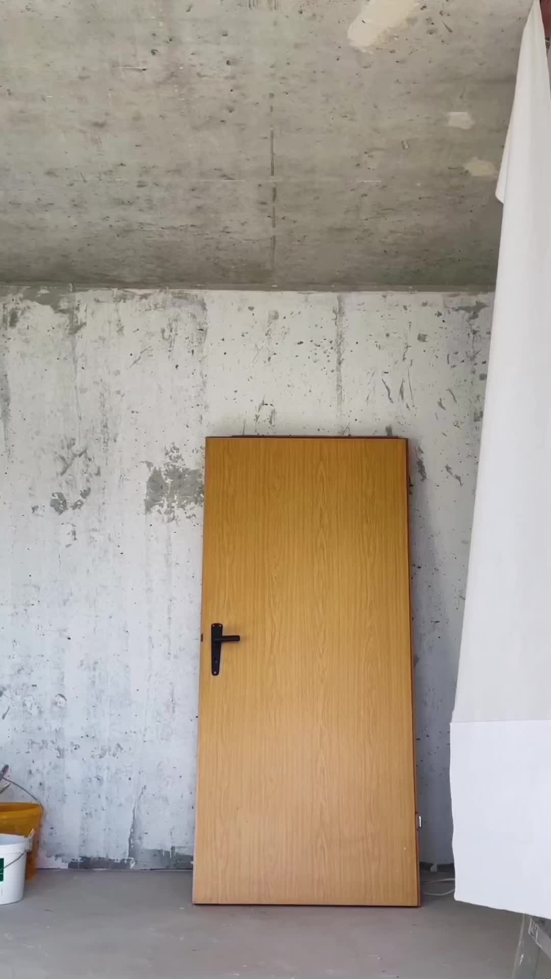 @v.krstn